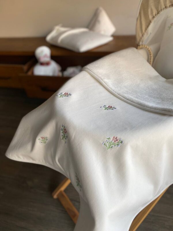 Matchy-Matchy Blanket - Image 4