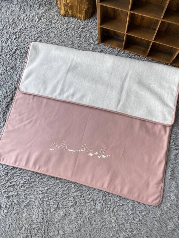 Matchy-Matchy Blanket - Image 5