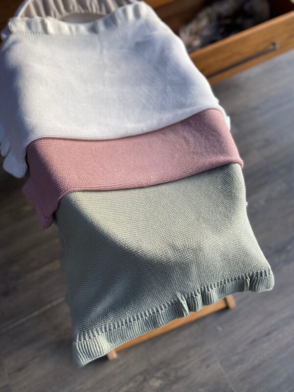 Ruffle Knit Blanket (only baby name) - Image 8