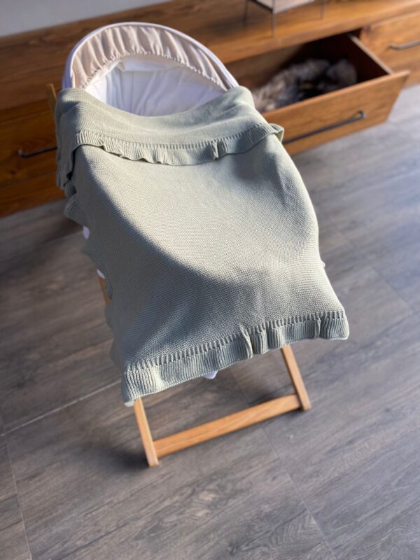 Ruffle Knit Blanket (only baby name) - Image 9